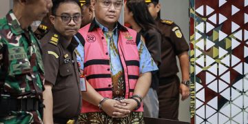 Kejagung Tetapkan Eks Komisioner Ombudsman sebagai Tersangka Kasus CPO