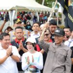 Keceriaan Amsakar-Li Claudia bersama Buruh Batam, MayDay Diisi Aksi Positif