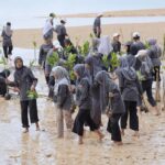 Aksi Nyata Menjaga Bumi Dimulai dari Pesisir Batam