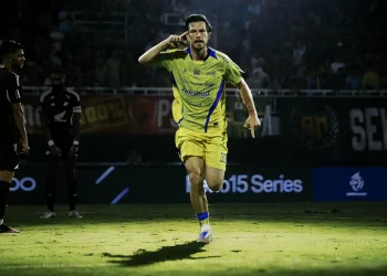 Persib Raih Hattrick Juara Liga, Bobriki: Momen Langka Sepak Bola Indonesia