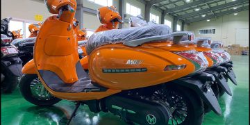 Skutik Oranye di Jalur Guci Membuat Penasaran, Bukan Motor Biasa