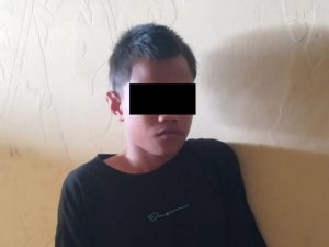 kepergok-hendak-curi-motor-remaja-ini-ketakutan-lalu-sembunyi-di-rumah-warga-tvr.jpg