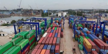 Pelabuhan Batu Ampar Kian Sibuk: Volume Peti Kemas Tembus Rekor Baru dan Dampaknya bagi Perdagangan