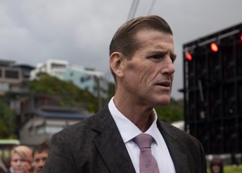 Broncos’ Roberts-Smith Invite: NRL Distances Itself