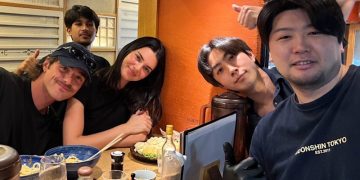 Jenner & Elordi’s Japan Insta Debut