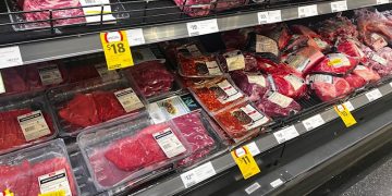 Aussie Shoppers Slash Meat Costs: Up to $805 in Discounts