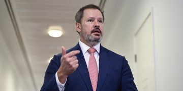 Labor MP’s AUKUS Plea as Garrett Leads Inquiry