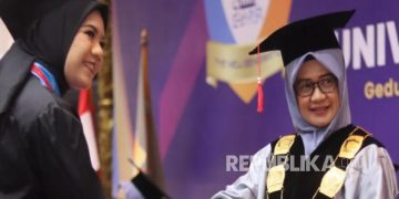 Orang Tua: Kampus Karier Digital untuk Anak Anda