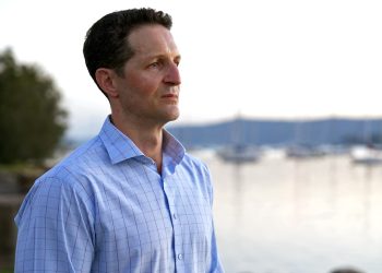 Starling Charge: Detective’s Shocking Break