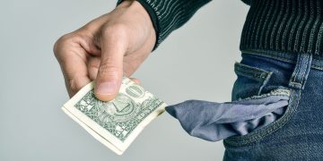 Trump’s Trade War: Australian Costs & Stark Warning