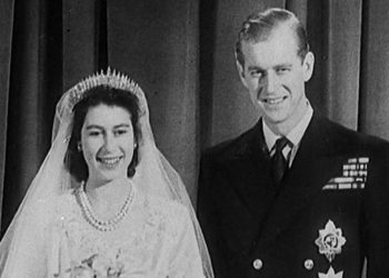 Royal Expert: Queen Mother Favoured English Suitor for Elizabeth