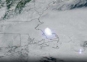 ‘Boom!’ Aussie Stunned by Massachusetts Meteor Blast