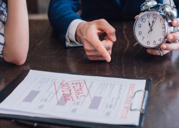 Kini AI bisa menagih utang, debt collector virtual mulai menghubungi nasabah
