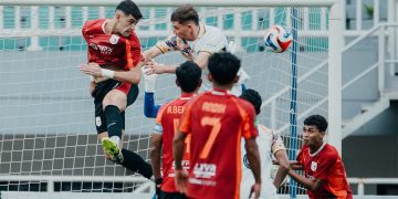 Liga Sepak Bola Nasional Memanas: Persaingan Papan Atas Kian Ketat
