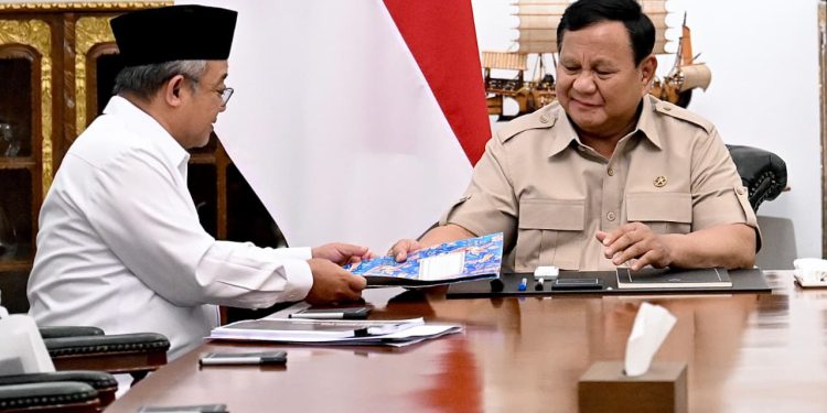 Presiden Prabowo Subianto menerima Menteri Pendidikan Dasar dan Menengah (Mendikdasmen) Abdul Mu’ti pada Kamis, 11 Juni 2026, di Istana Merdeka, Jakarta.