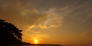 Senja Pantura: Pantai Utama Raya, Situbondo