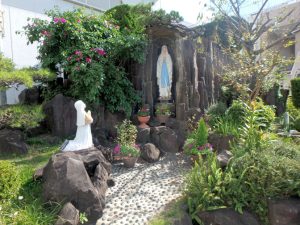 sasebo-church-outside.jpg