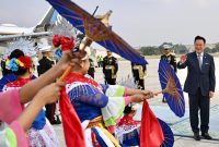 Perdana Menteri (PM) Kerajaan Tailan, Anutin Charnvirakul tiba di Jakarta pada Senin, 3 Agustus 2026, dalam rangka melakukan kunjungan resmi ke Indonesia.