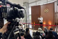 Menteri Sekretaris Negara (Mensesneg) Prasetyo Hadi memberikan keterangan pers di  Gedung Nusantara III DPR/MPR RI, Jakarta, Senin, 10 Agustus 2026.