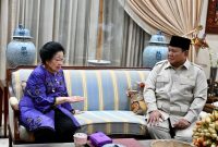 WhatsApp-Image-2026-09-28-at-213224 Presiden Prabowo Subianto bertakziah ke kediaman Presiden ke-5 Republik Indonesia Megawati Soekarnoputri di Jakarta, pada Senin malam, 28 September 2026.