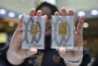 Harga emas Antam terkoreksi ke Rp2,58 juta per gram, buyback ikut melemah