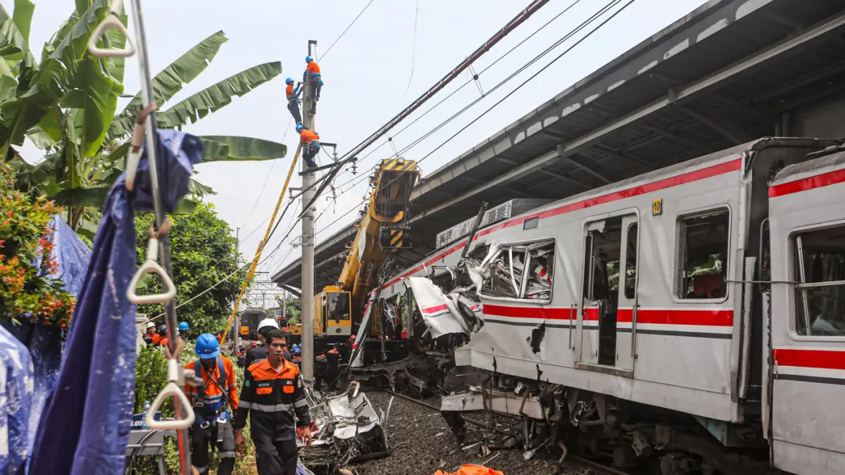 KNKT Temukan Enam Pemicu di Balik Tabrakan KA Argo Bromo Anggrek dan Commuter Line di Bekasi