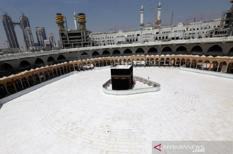 Arab Saudi Klarifikasi Kabar Bom Bunuh Diri di Masjidil Haram
