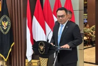 Dudung Tekankan Hormati Putusan MK di Hari Pertama Menjabat Menko Polkam