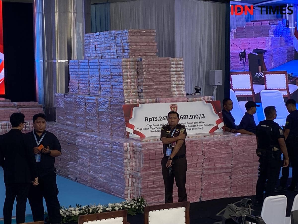 Kejagung Serahkan Rp13,24 Triliun Hasil Penagihan dan Penguasaan Kembali Hutan ke Negara