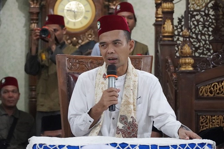 Pernyataan UAS soal dua ijazah dan perlakuan berbeda saat pulang ke Indonesia jadi sorotan