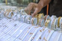 Harga Emas Perhiasan Turun pada 24 Oktober 2026, 24K Dijual Rp2,119 juta/gram